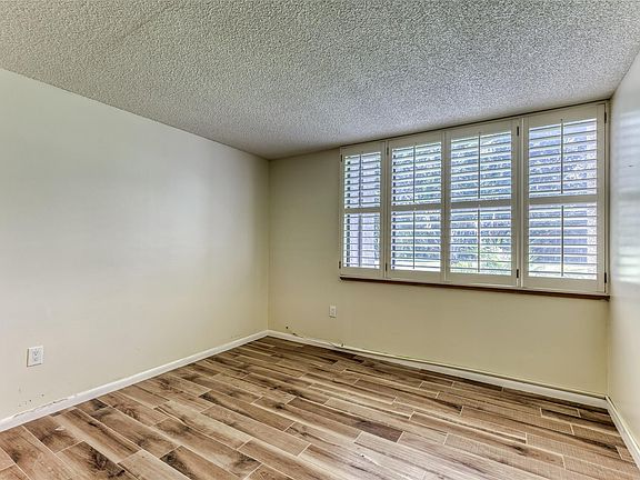 2nd image of 4801 Esedra Court #202