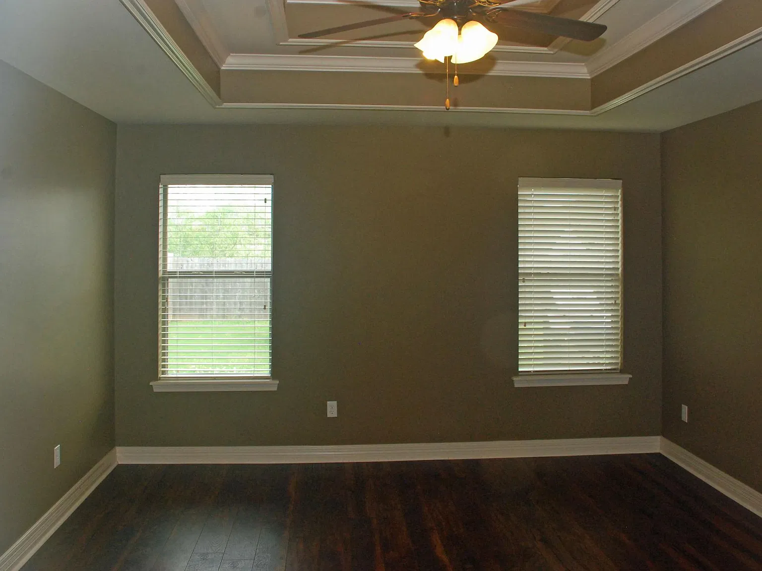 3 bed, 1600 sqft, $2,250 — Photo 4