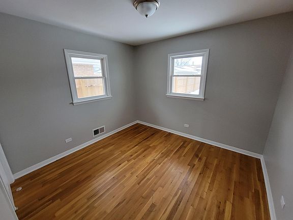 5th image of 7609 S Lockwood Ave