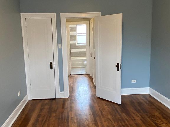 4th image of 1708 N Narragansett Ave #8
