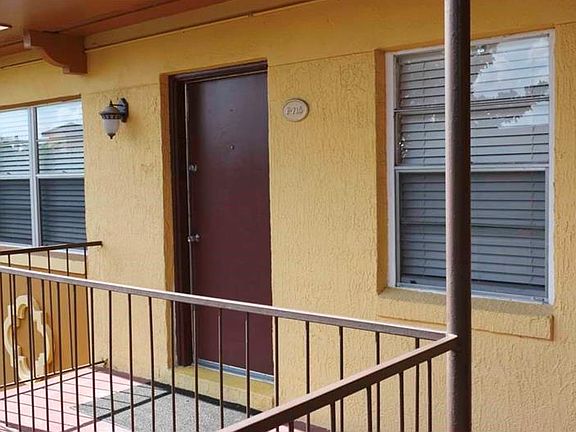 2nd image of 715 McDougall Ct #715