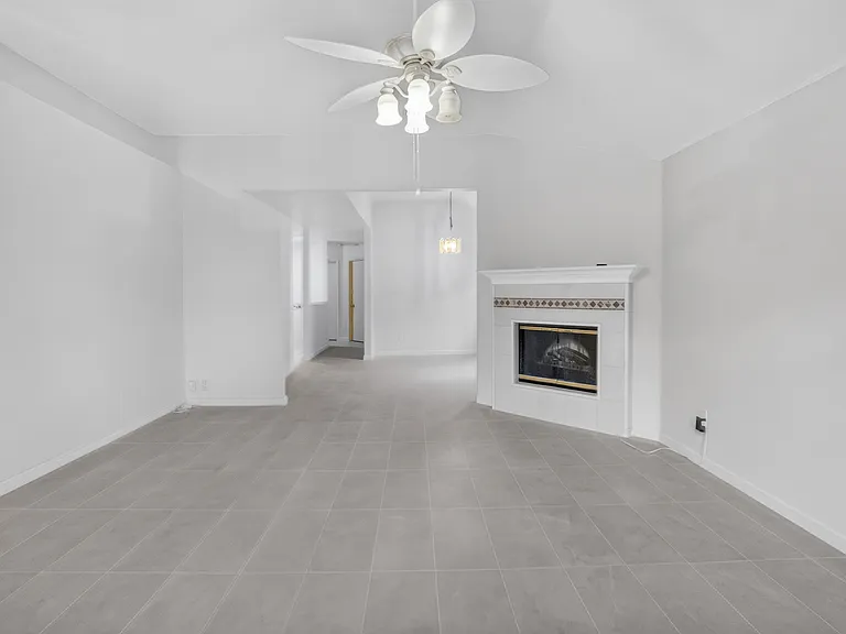 7016 Snowivy Ct — Photo 3