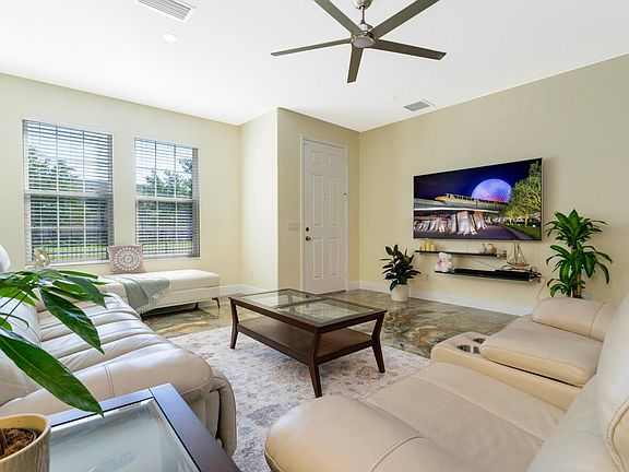 4th image of 5349 Northlawn Way