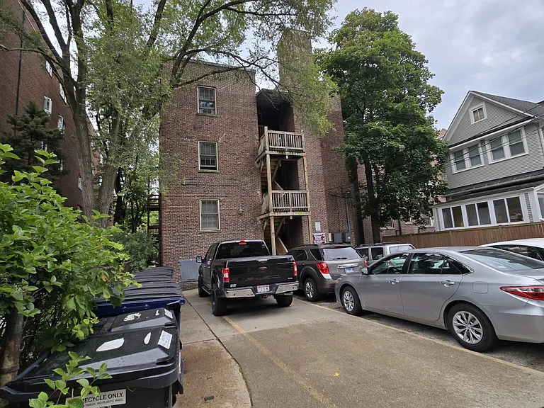 1111 Lake St #3 — Photo 11