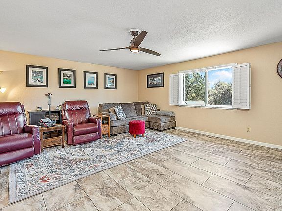 4th image of 2893 Alhambra Dr