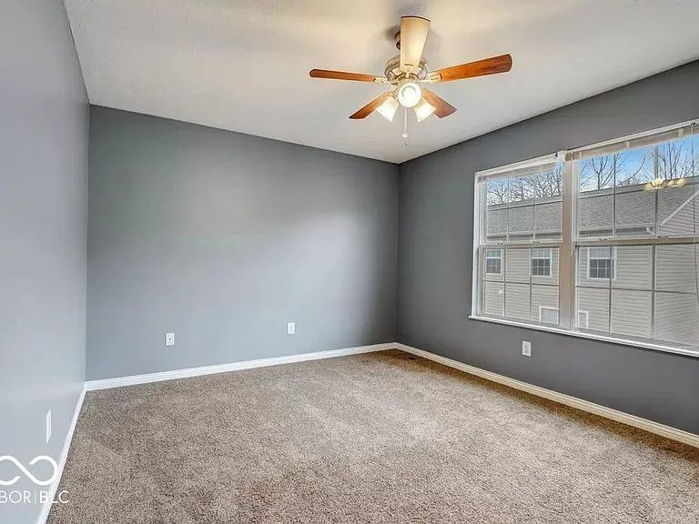 3083 Armory Dr — Photo 28
