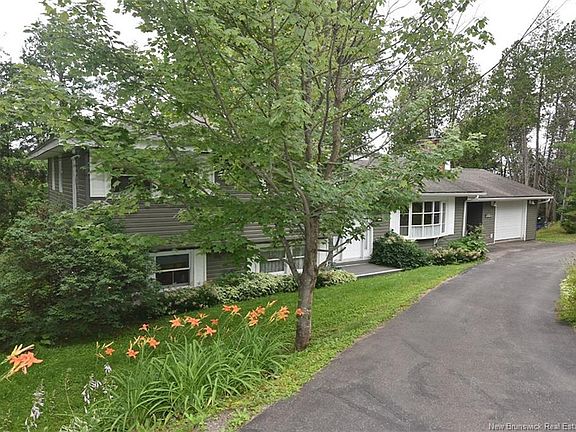 4th image of 110 Woodbine Ln