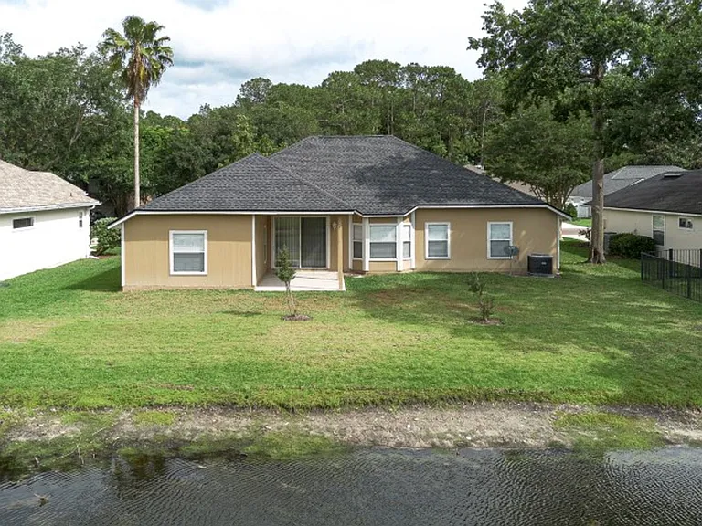557 Grand Parke Dr — Photo 34