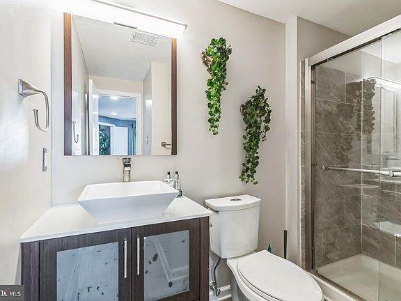 4th image of 4349 Pembrook Village Dr #40