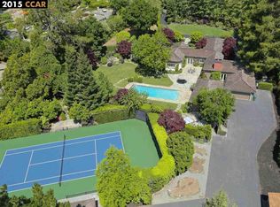 3915 Happy Valley Rd, Lafayette, CA 94549