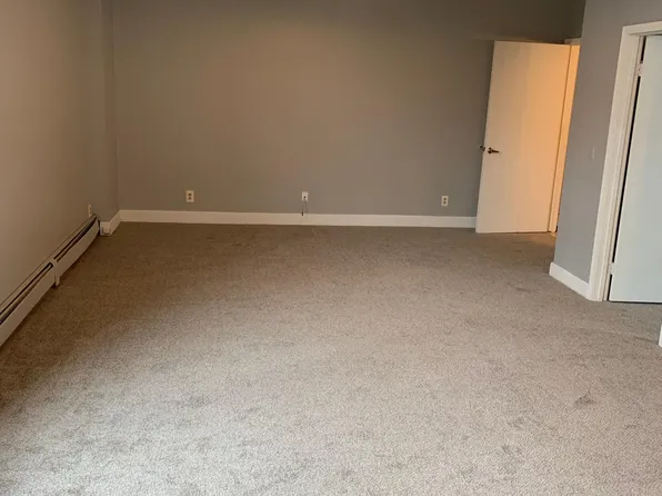 131 Southside Pkwy APT 5, Buffalo, NY 14220