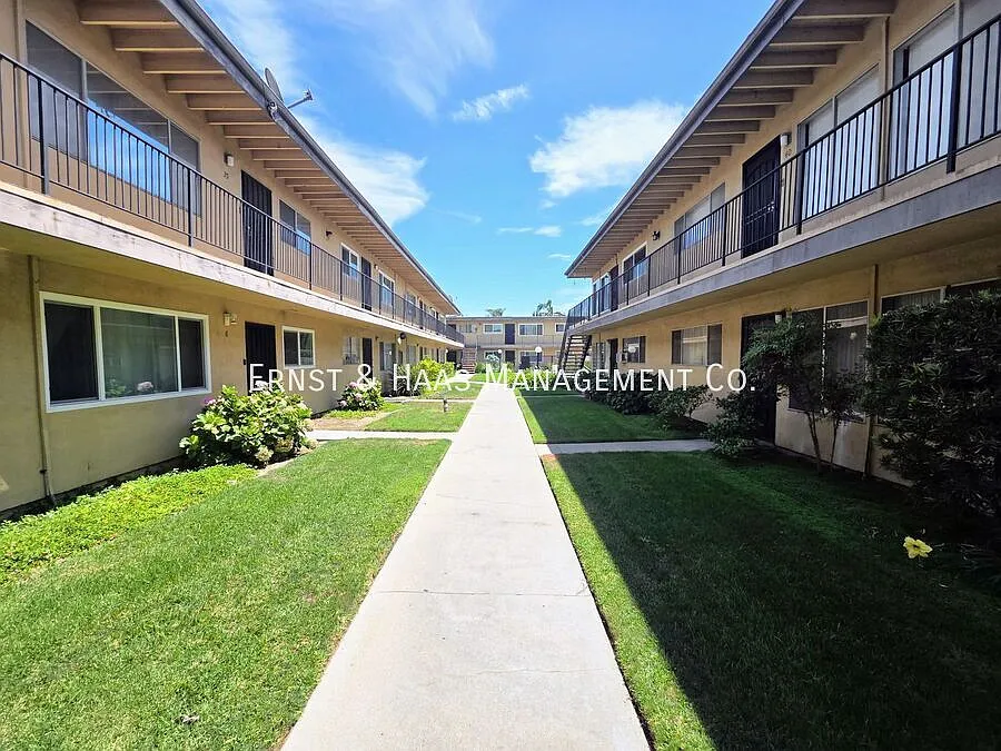 Beautifully Remodeled 2-Bedroom, 2-Bathroom Condo in Gated Community! — Photo 1
