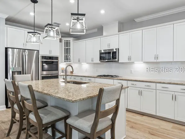 22 Jasmine Way, Okatie, SC 29909