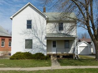 205 W 5th St, Prairie City, IA 50228