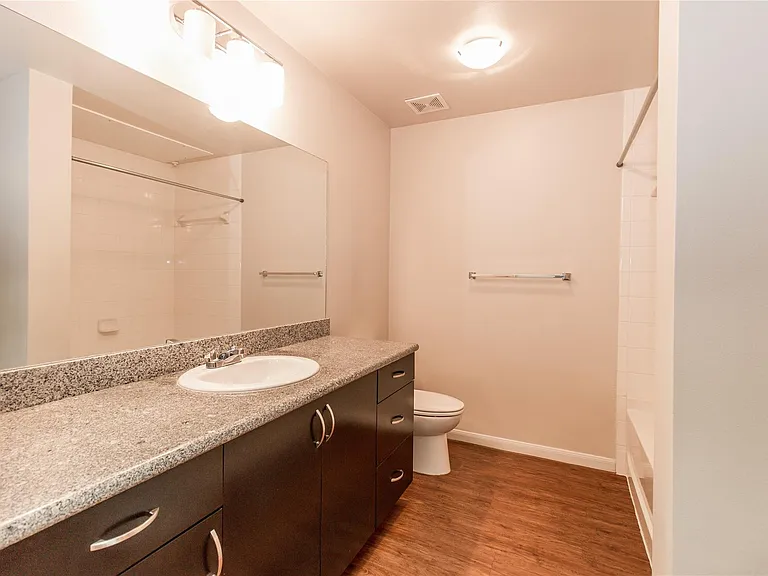 1401 E 4th St #306 — Photo 7