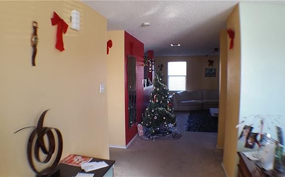 4th image of 8405 Redheart St