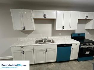 653 Gilleas Rd, Memphis, TN 38109