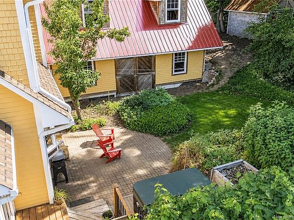 5th image of 304 Connaught St