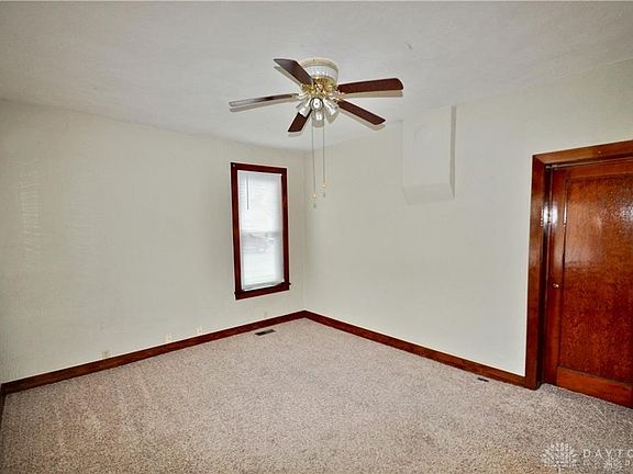 3rd image of 406 Washington St