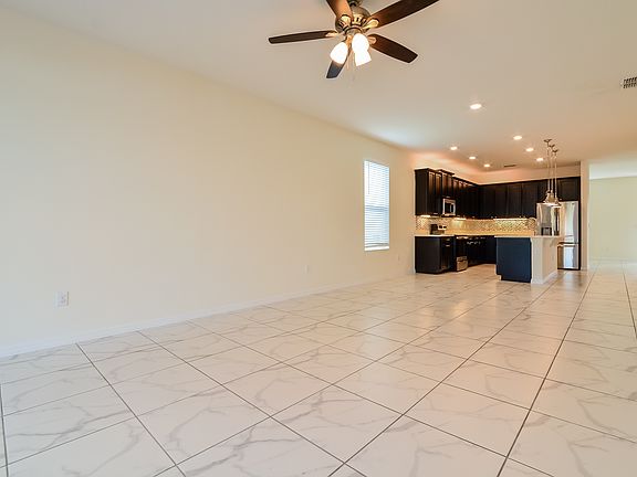 3rd image of 4612 Big Island Dr