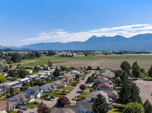 46677 Ramona Dr, Chilliwack, BC V2P 7W6