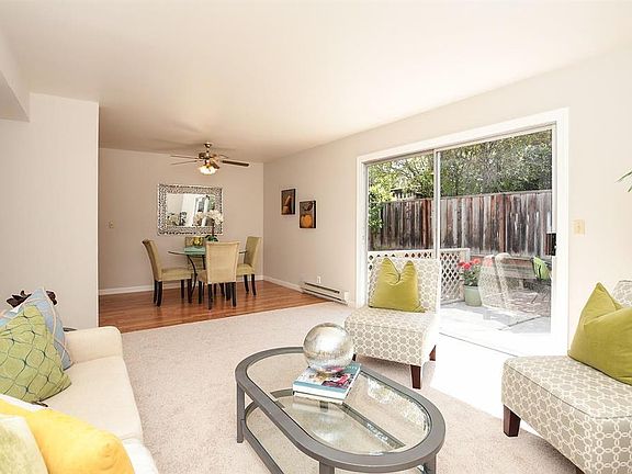 4th image of 132A Belwood Ln #A