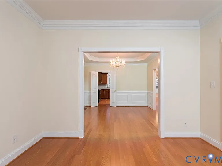 11412 Pinedale Dr — Photo 8