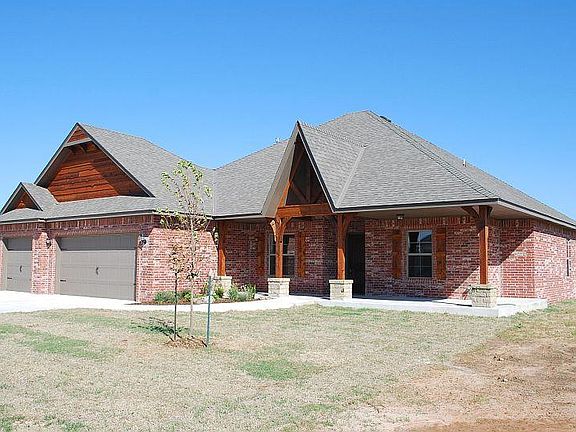 3rd image of 1728 Cypress Grv