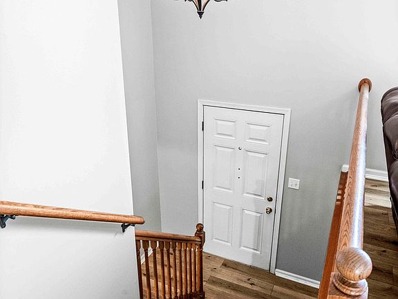 5th image of 301 Waterford Estates Dr