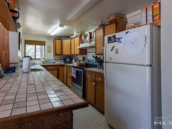 5th image of 354 Maryanne Dr