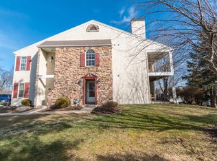 139 Oak Knoll Cir, Millersville, PA 17551
