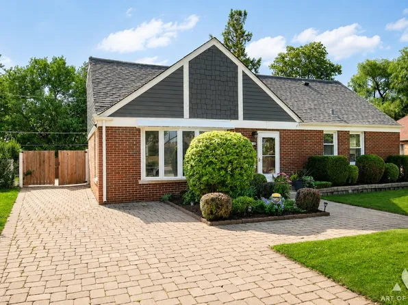 4428 Emerson Ave, Schiller Park, IL 60176