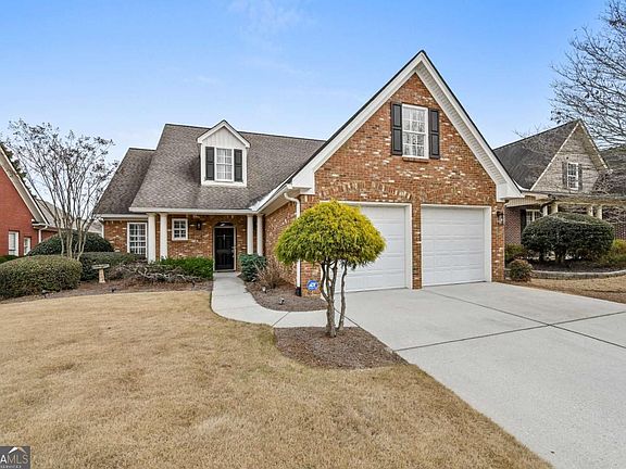3rd image of 730 Windsor Place Cir SW