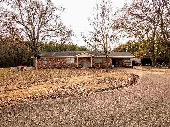 606 Sycamore St, Banks, AR 71631