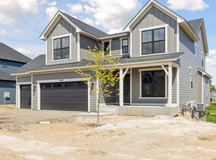 4633 Wolfberry Curv, Excelsior, MN 55331