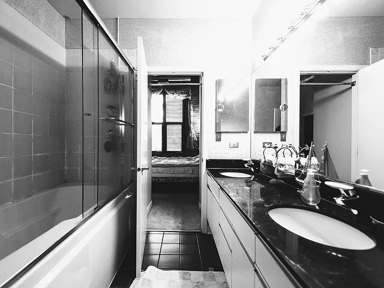 1330 W Monroe St #204 — Photo 26