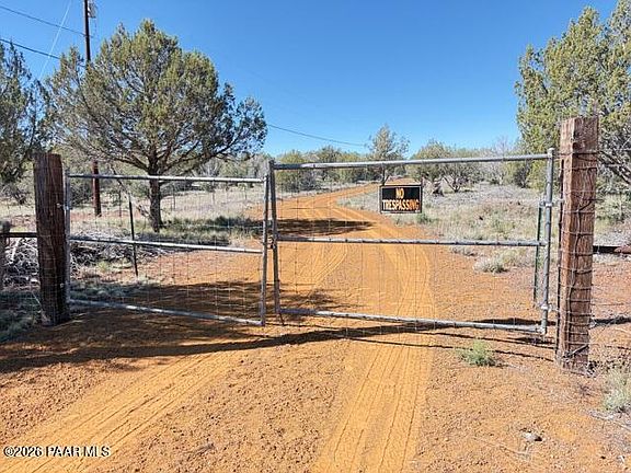 2nd image of 4176 N Double A Ranch Rd