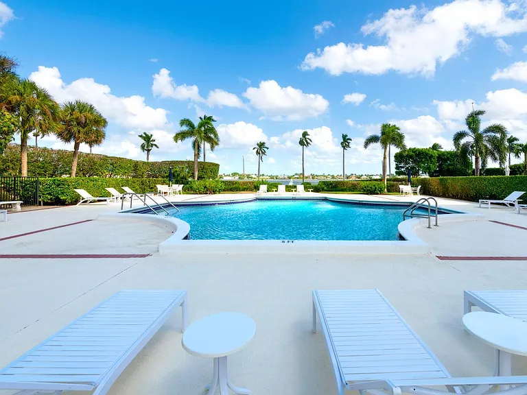 1801 S Flagler Dr #Penthouse 11 — Photo 2