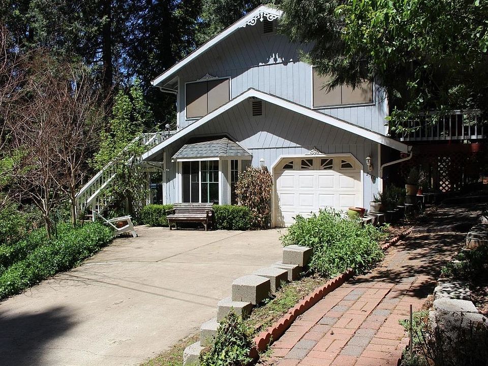 1st image of 2770 Douglas Fir Dr