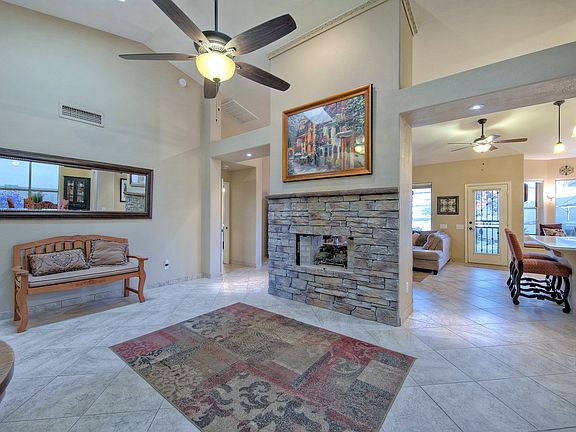 5th image of 1721 E Rose Garden Ln