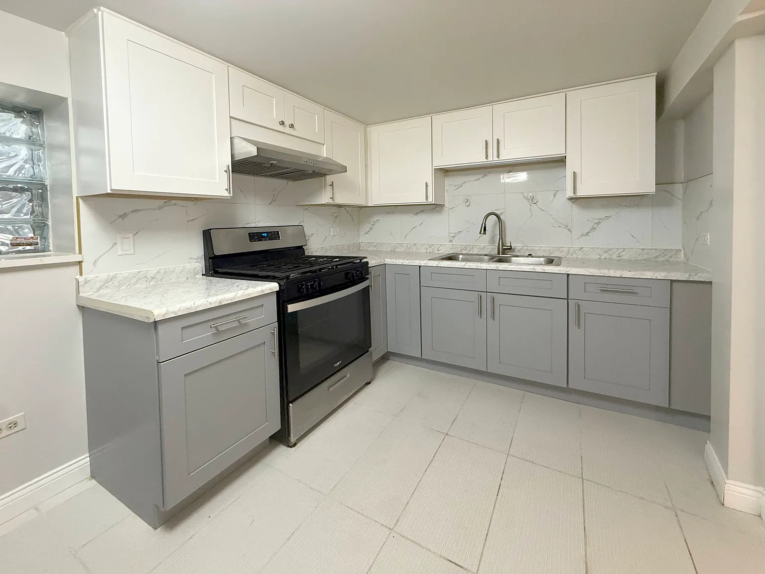1 bed, 800 sqft, $1,000 — Photo 3