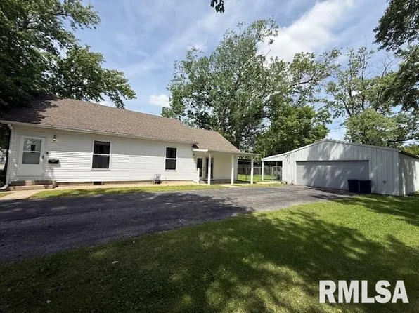 607 N McLaren St, Marion, IL 62959