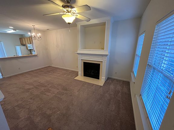 5th image of 8438 Summerglen Cir