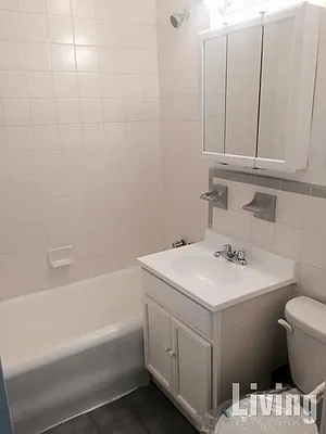 Rented by Living New York | media 13