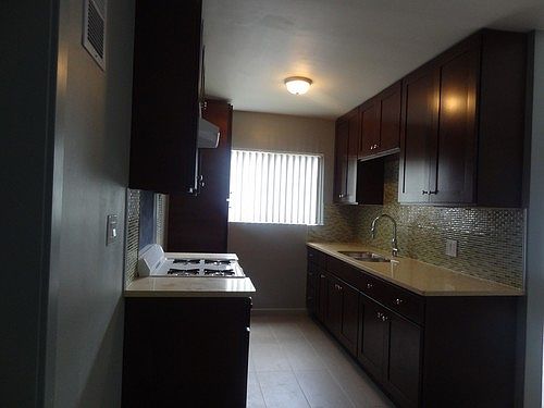 4th image of 735 S Harvard Blvd APT 2