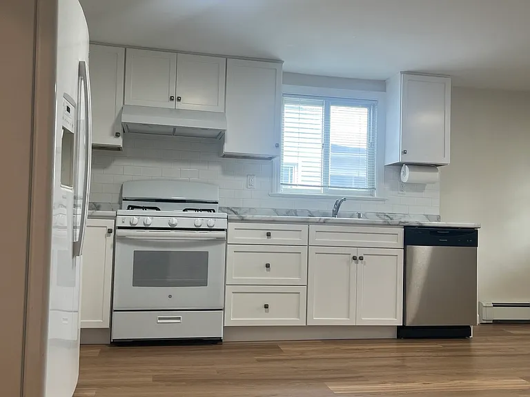 45 Wilton Ave #1 — Photo 5