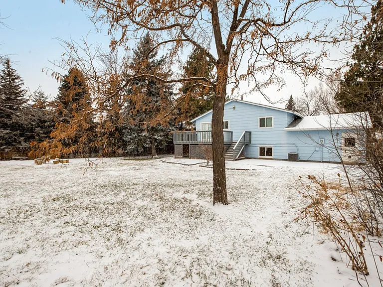 3512 Post Rd — Photo 13