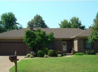 8315 Kricklewood Ct, Evansville, IN 47715
