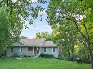 26880 W 90th St, Lenexa, KS 66227