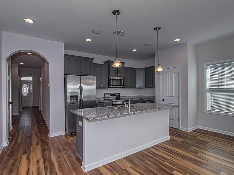 147 Doolittle Dr — Photo 12